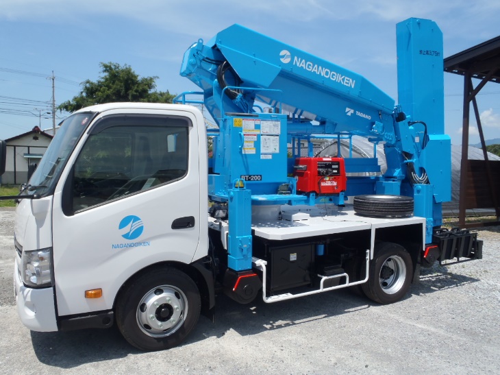 TADANO BT-200
