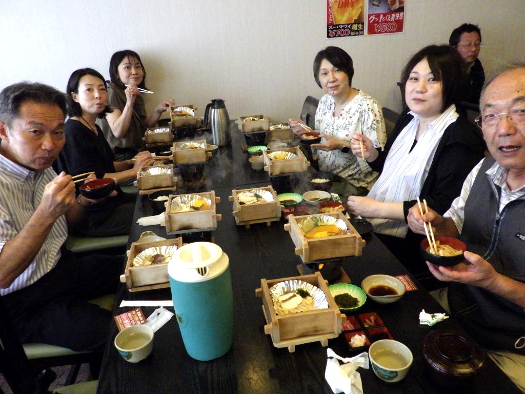 昼食の様子