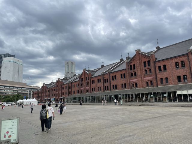 横浜赤レンガ倉庫の外観
